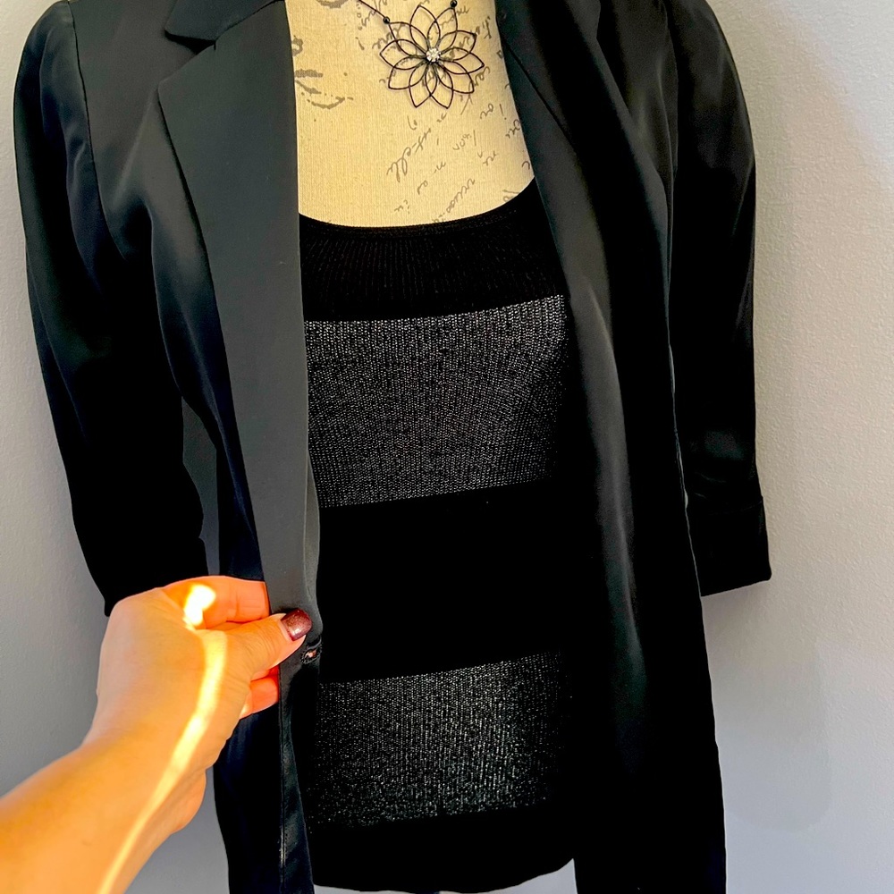 Lauren Conrad 3/4 sleeve boyfriend blazer - Picture 9 of 12